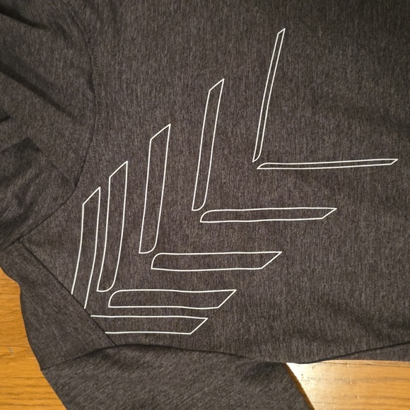 XERSION BRAND BOYS GRAY PULLOVER HOODIE SIZE XS 6/7 - Picture 3 of 12